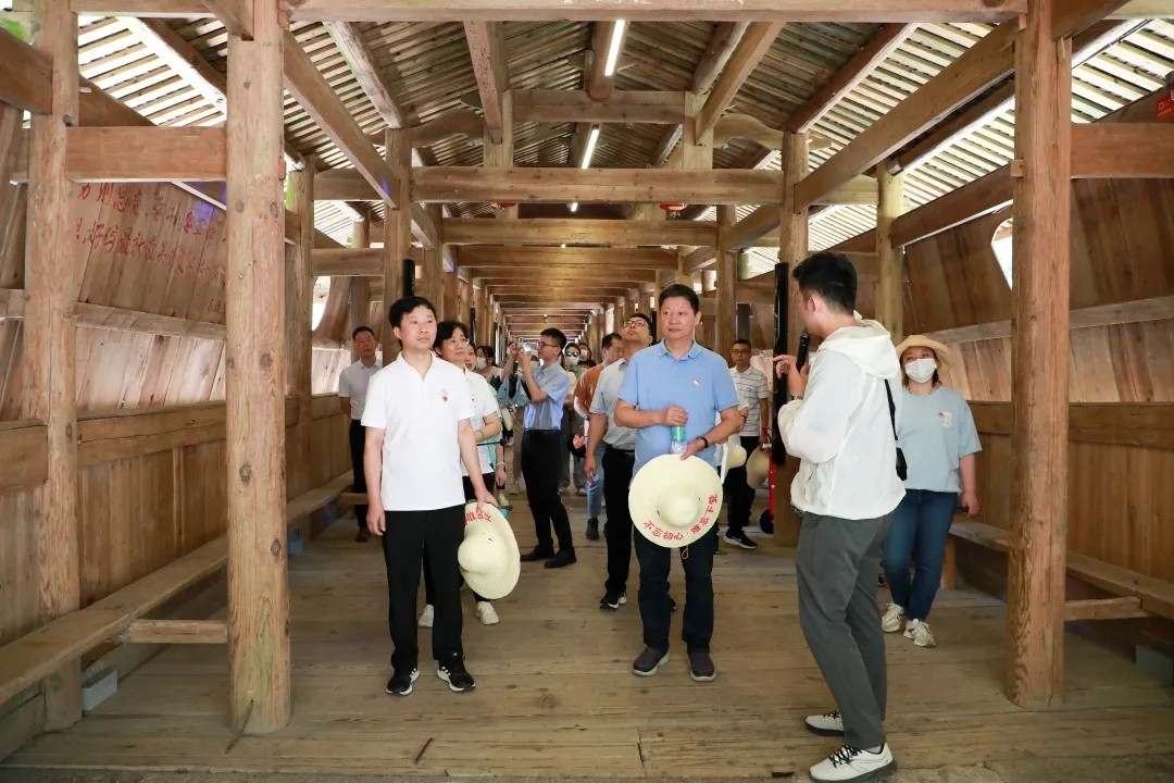 1725876825573613.jpg 1725876825573613.jpg