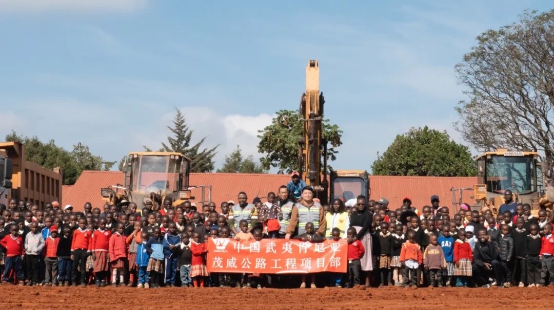 1759116041120962.jpg 1759116041120962.jpg